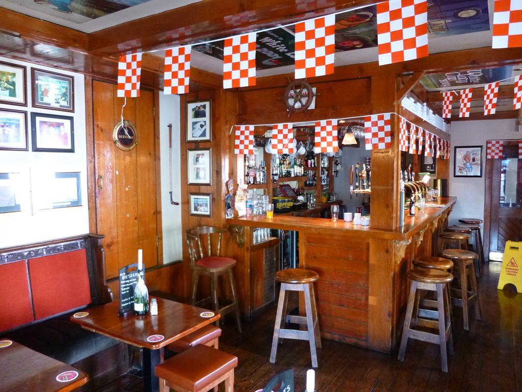 The White Lady Hotel Kinsale Bagian luar foto