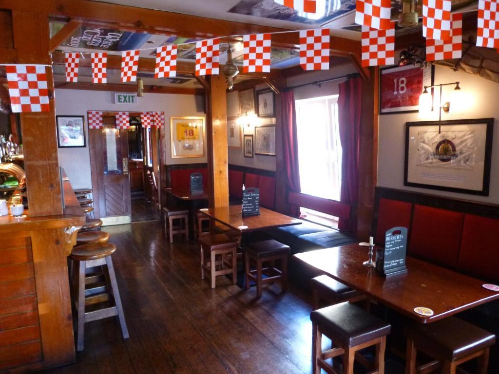 The White Lady Hotel Kinsale Bagian luar foto