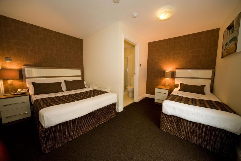 The White Lady Hotel Kinsale Bagian luar foto
