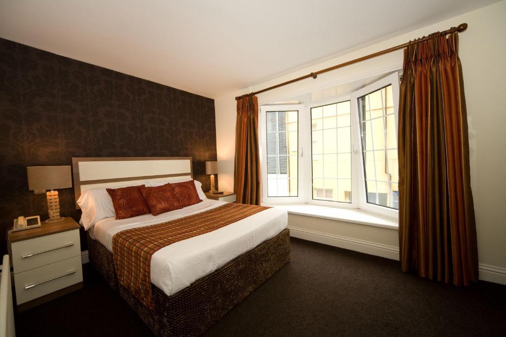 The White Lady Hotel Kinsale Bagian luar foto